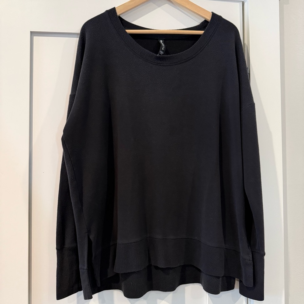 Athleta Black Long Sleeve Sweatshirt